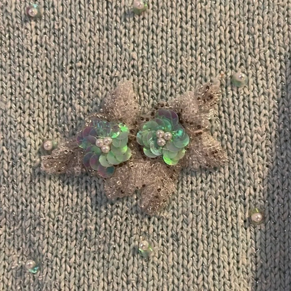 Vintage Rafferty Silk Angora Mint Green Sweater  Sequins and Pearls Size Large - Picture 2 of 10